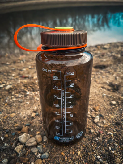 Hey Bear Outdoors – Engroshandel Vandflaske – Hike That Shit Dinosaur T-Rex Nalgene 32 oz vandflaske2