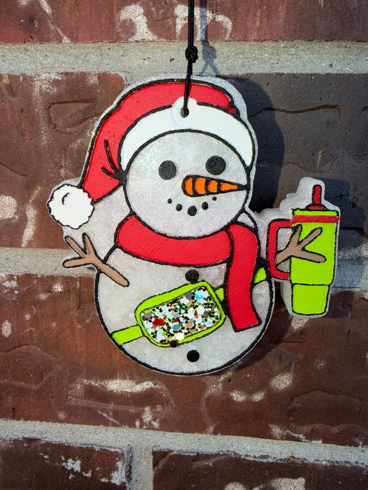 Bonhomme de neige Freshie de Noël pour la vente par Gussied Up