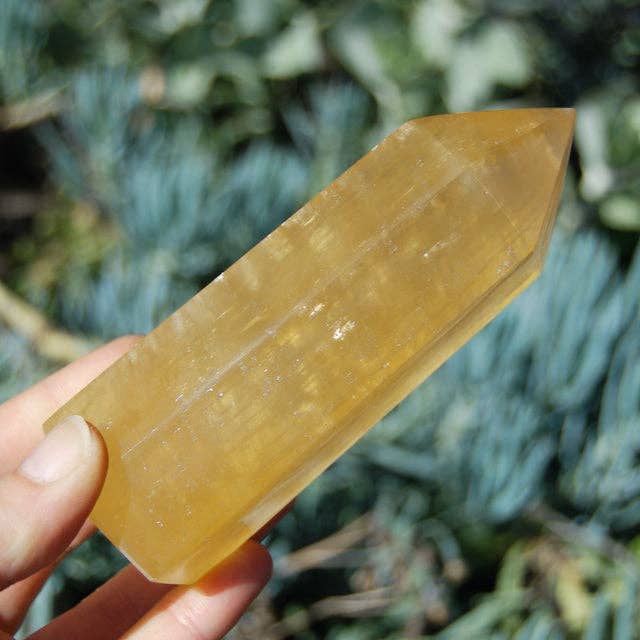 Caspar Curiosities - Wholesale Spiritual Stone/Crystal - ONE XL Pale Honey Calcite Crystal Tower, 5 to 7 inches1