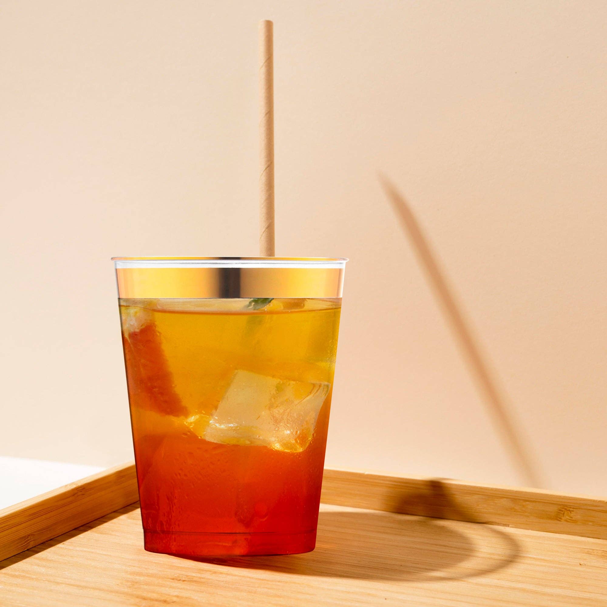 Smarty had a Party - Vendita all'ingrosso Tazze monouso - 10 oz. Bicchieri rotondi trasparenti con bordo dorato metallico - 14 pz1