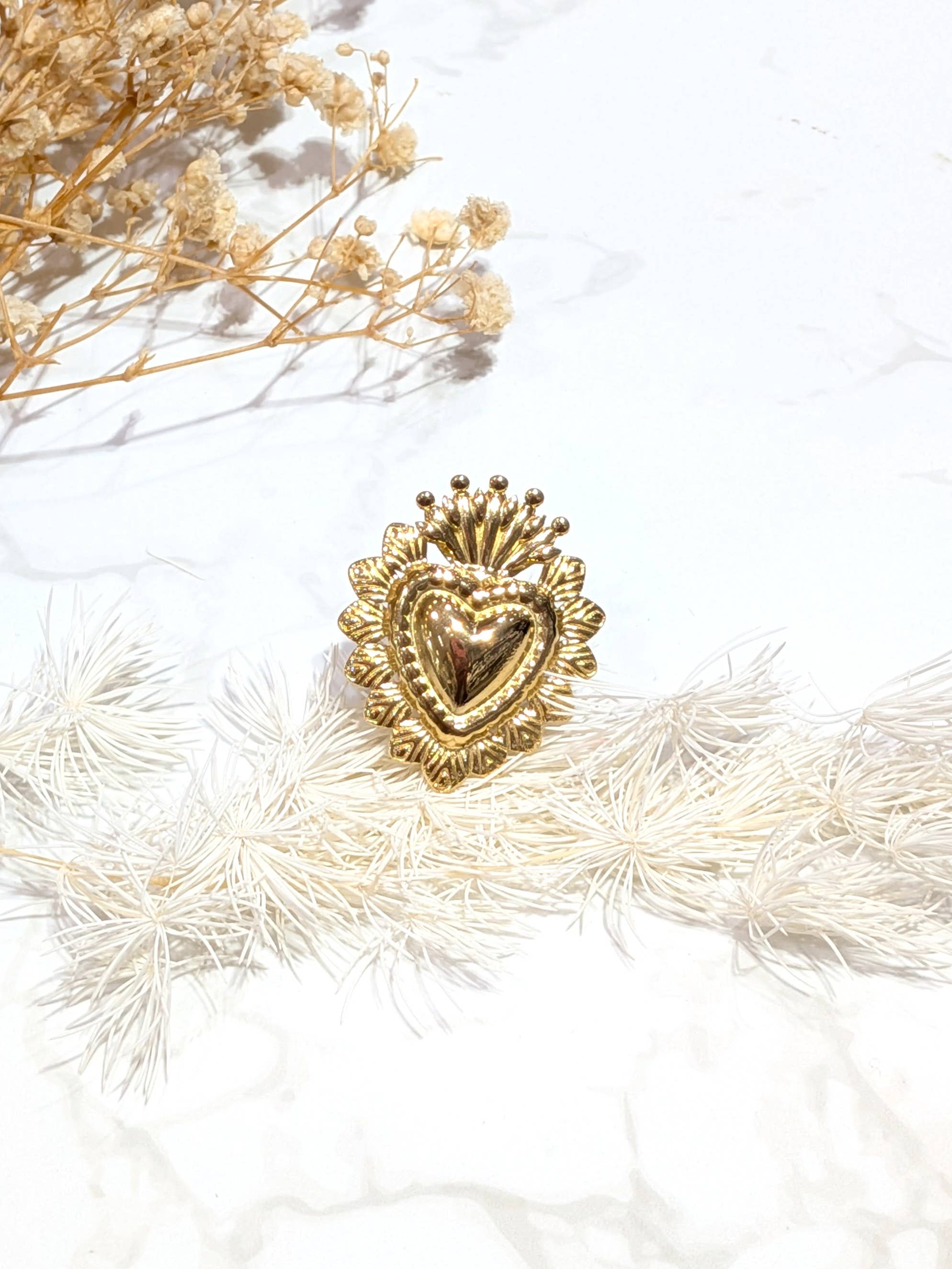 Gold Minasese Ring for wholesale on Faire