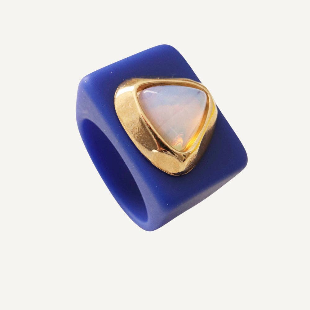 ÉMOLO - Wholesale Cocktail/Statement Ring - Klein Opal color ring for women
