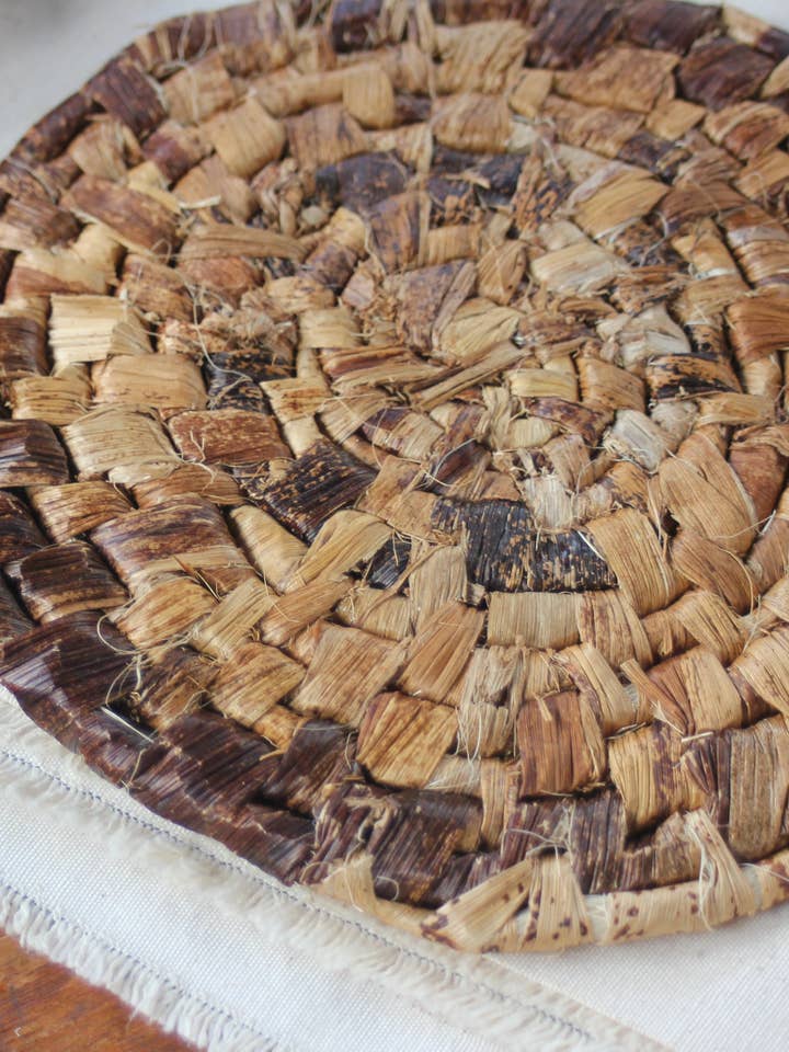 Banana Leaf Trivet for wholesale by Grain of Rice Project