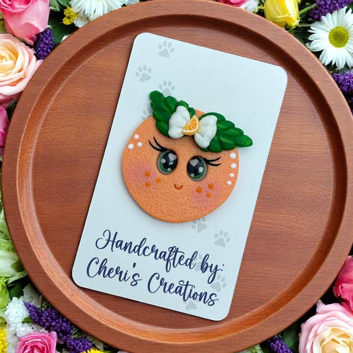 Orange mignonne – Ornement en argile polymère fait main pour la fabrication de nœuds, l'artisanat et les accessoires DIY pour la vente par Cheri's Boutique Supplies