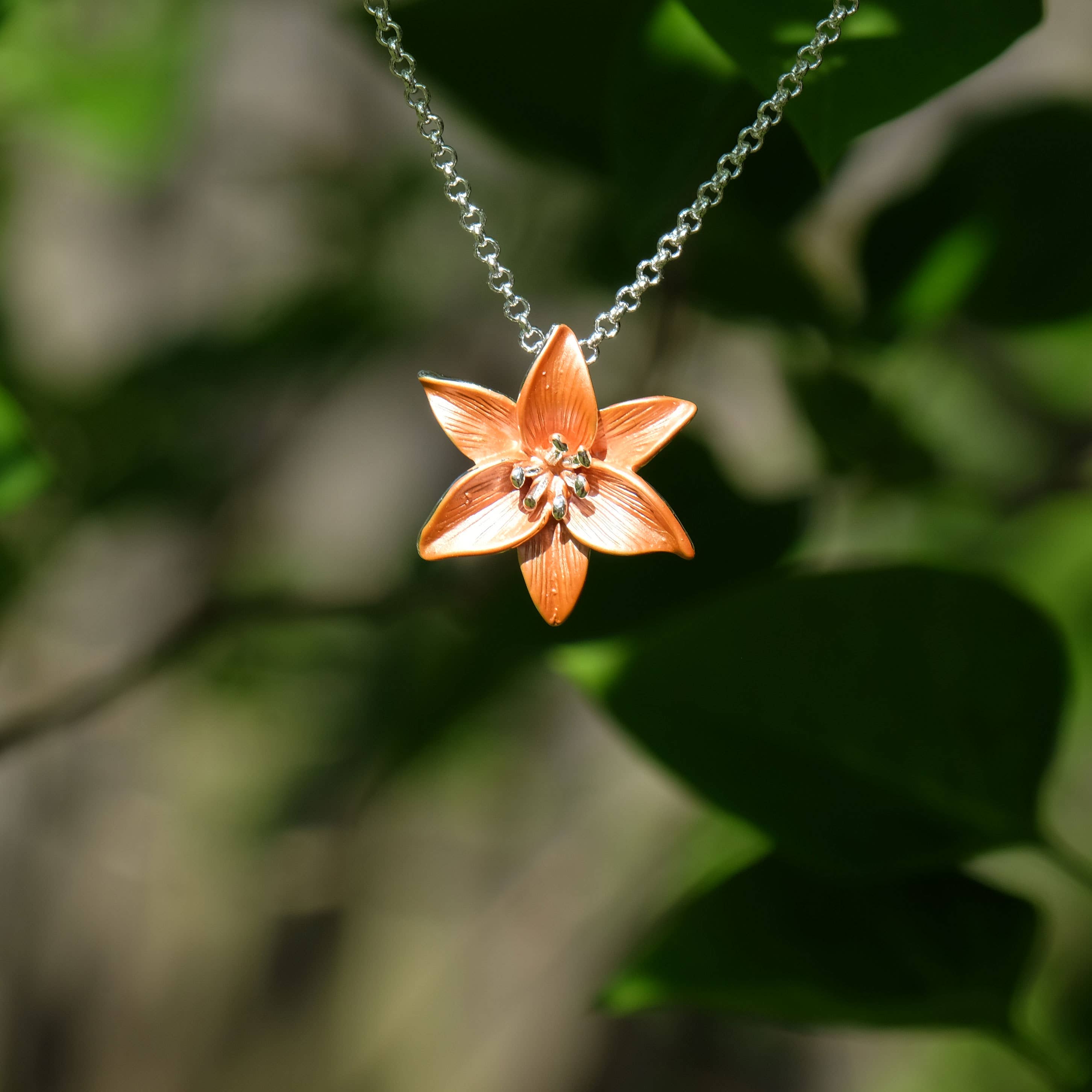 Alexander Thurlow & Co Ltd - Wholesale Pendant/Charm Necklace - Lily Orange Tiger Lily Flower Pendant Necklace0