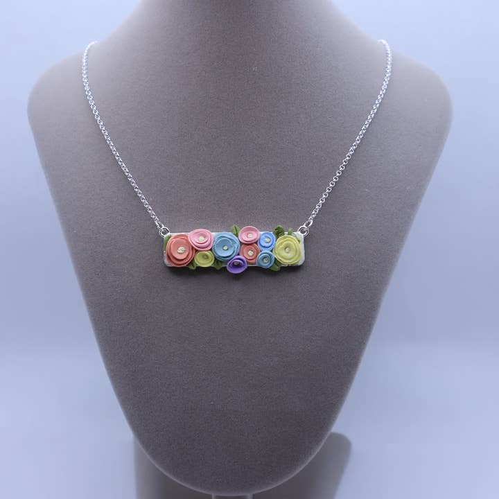Irene and Xenia - Wholesale Pendant/Charm Necklace - Ranunculus Necklace1