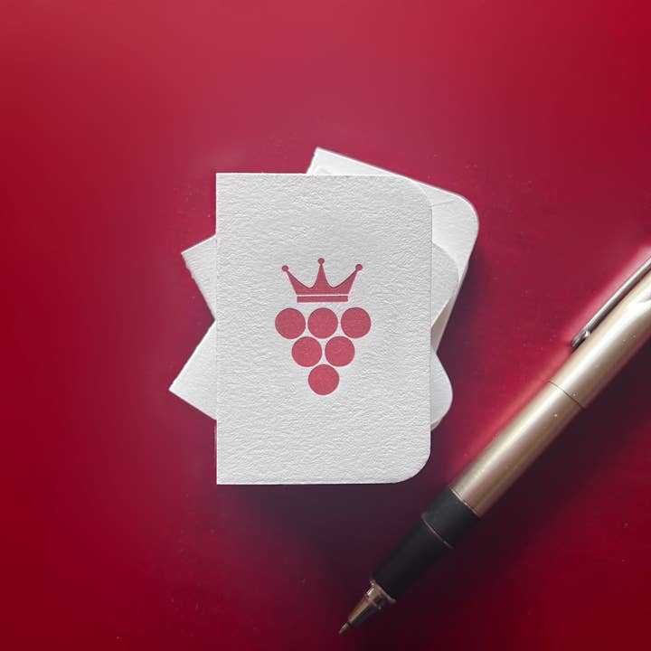 Biglietti regalo con stampa tipografica Crowned Wine (set di 6) per la vendita all'ingrosso da parte di 12 Acre Studio