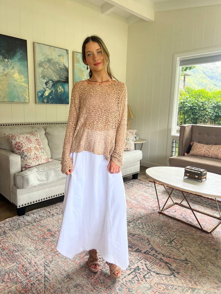 Maglione Mimi per la vendita all'ingrosso da parte di Lani Lau Hawaii