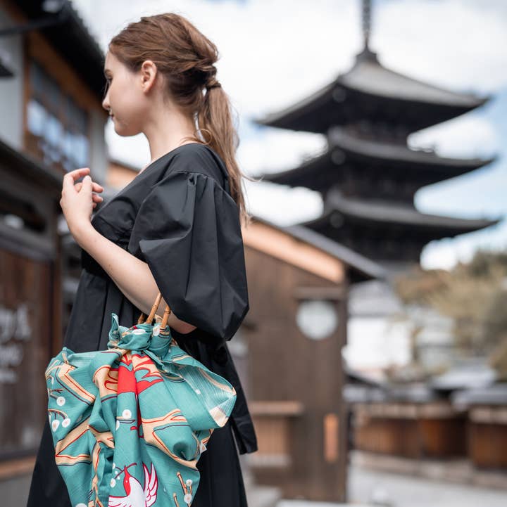 Wrapping cloth(Furoshiki)—L—HANAKUI BIRD PATTERN-GREEN for wholesale by KOTO