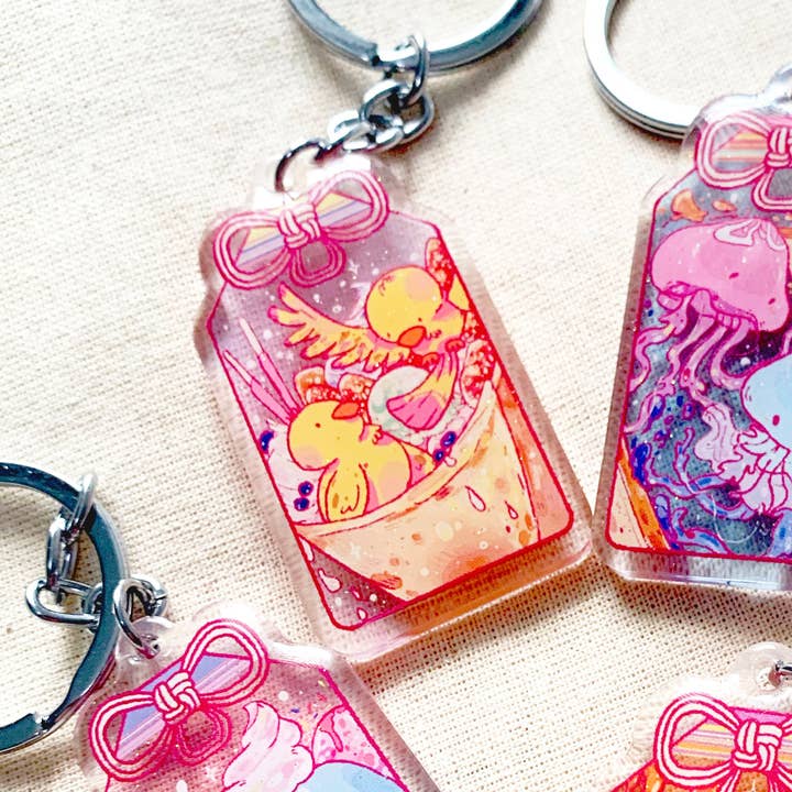 Omamori Acryl-Schlüsselanhänger | Love Birds für den Großhandel von Melonsquare Studios