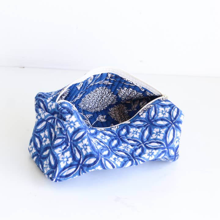 TerraWeave - Wholesale Makeup/Cosmetic Bag - Floral Quilted Makeup Travel Bag - Bridesmaid & Wifey Gift