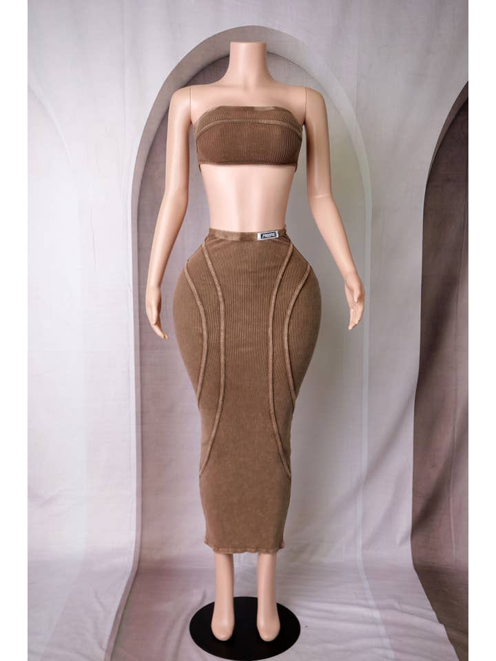 Dalia Studio - Wholesale Dress - Women's - MINERAL WASH BODYCON BANDEAU MAXI DRESS4