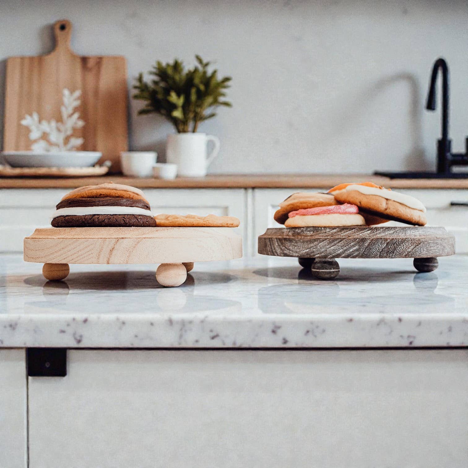 Gia Roma - Wholesale Decoratief dienblad - Ronde houten standaard en sierbord voor tafeldecoratie32