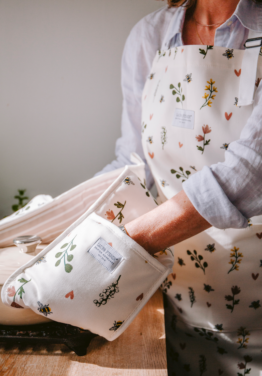 Laura Fisher – wholesale Apron – Humble Bumble Apron1