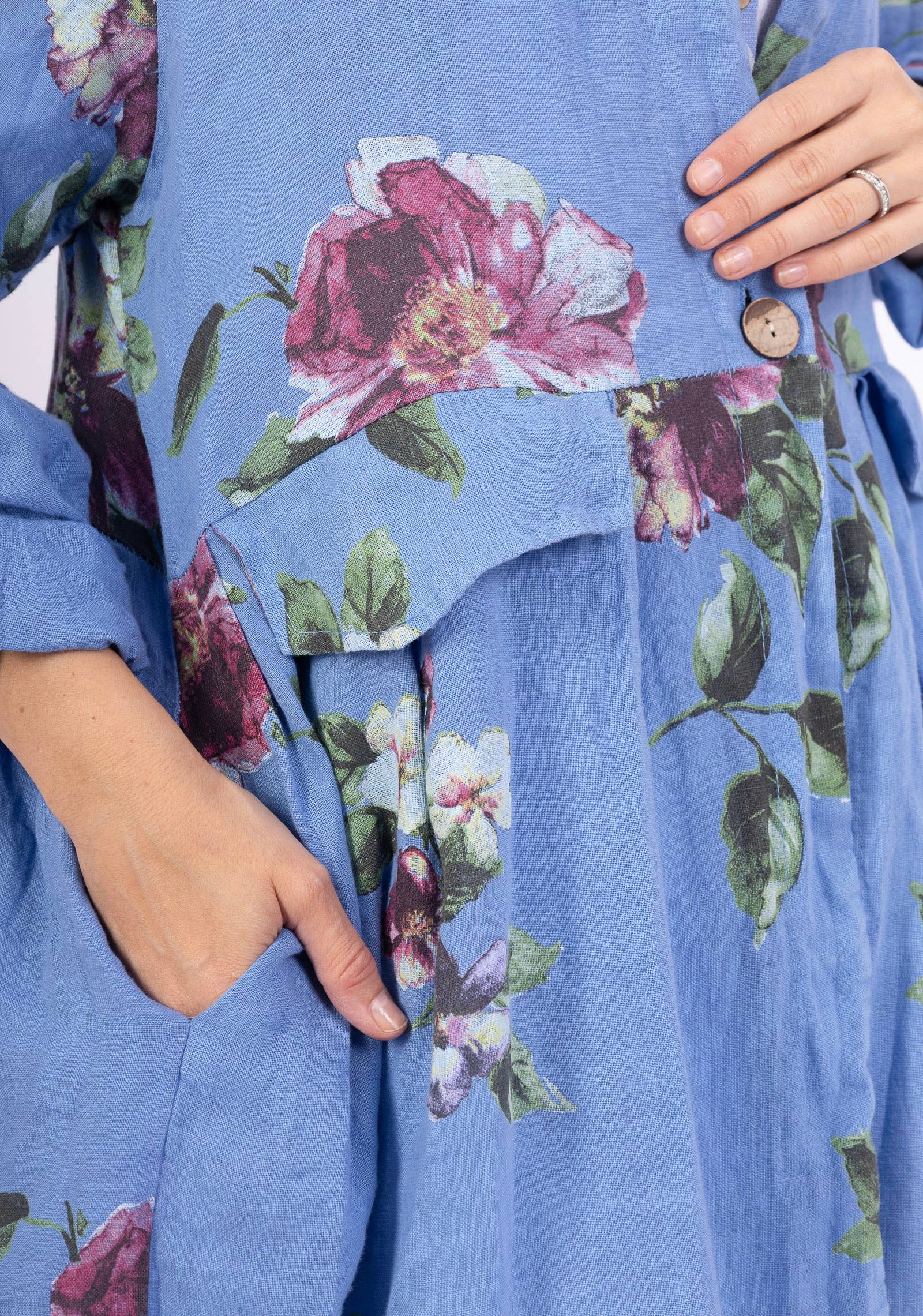 LINEN & COTTON HOUSE - Wholesale Jacket - Women's - JACKET 1142 FLOWERS LINEN MATERIAL WITH POCKETS13