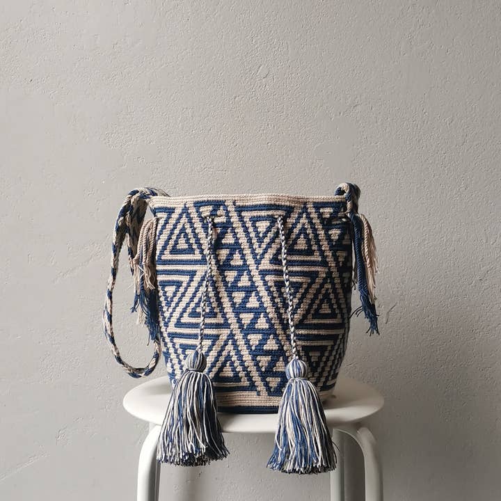 SILVIA Crossbody Backpack/ Crossbody Backpack M BICOLOR for wholesale by Mochila Milano by Silvia Ferrari