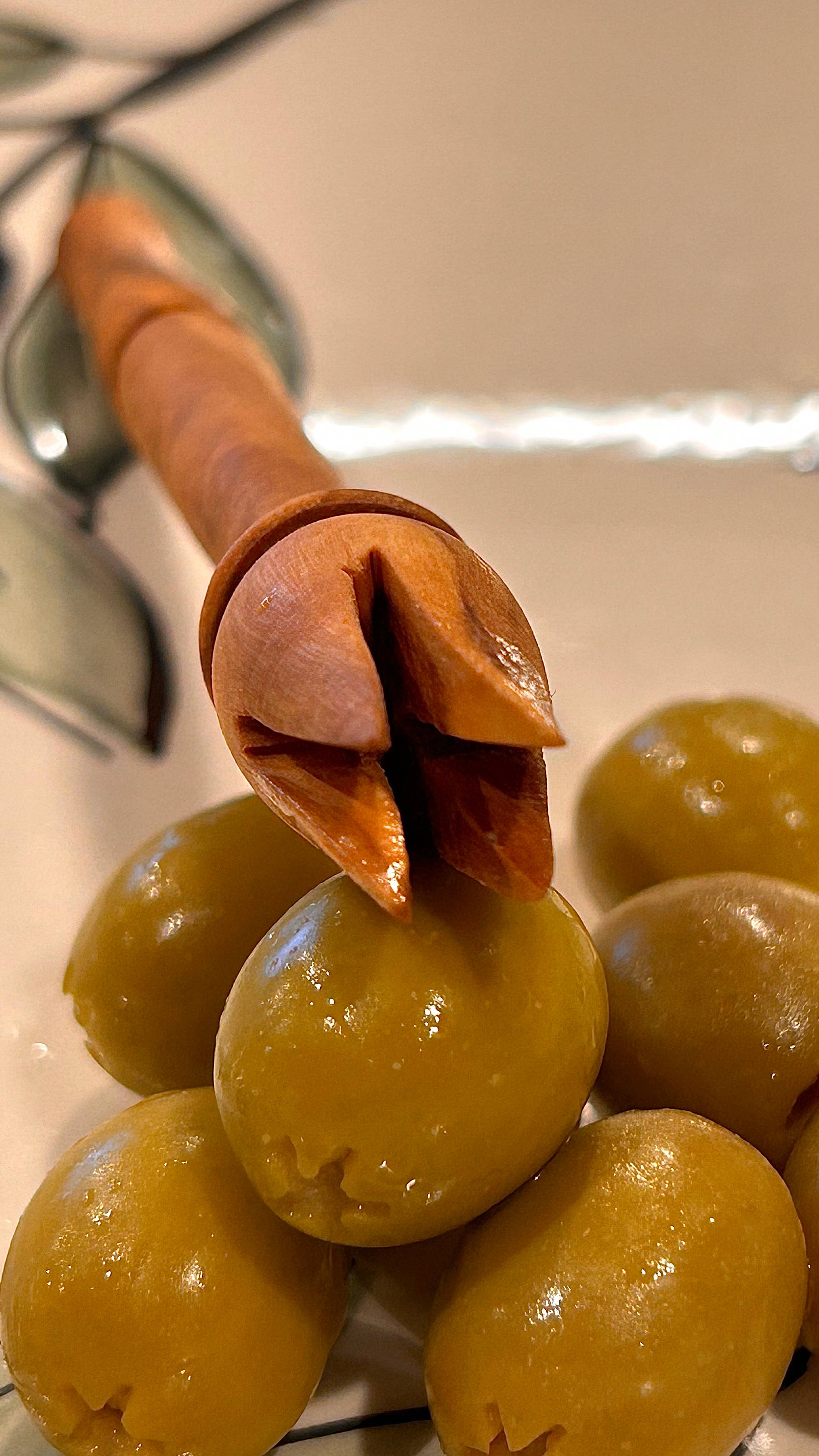 ZINE & LYNE - Wholesale Tooth Picks/Party Picks - olive pick4