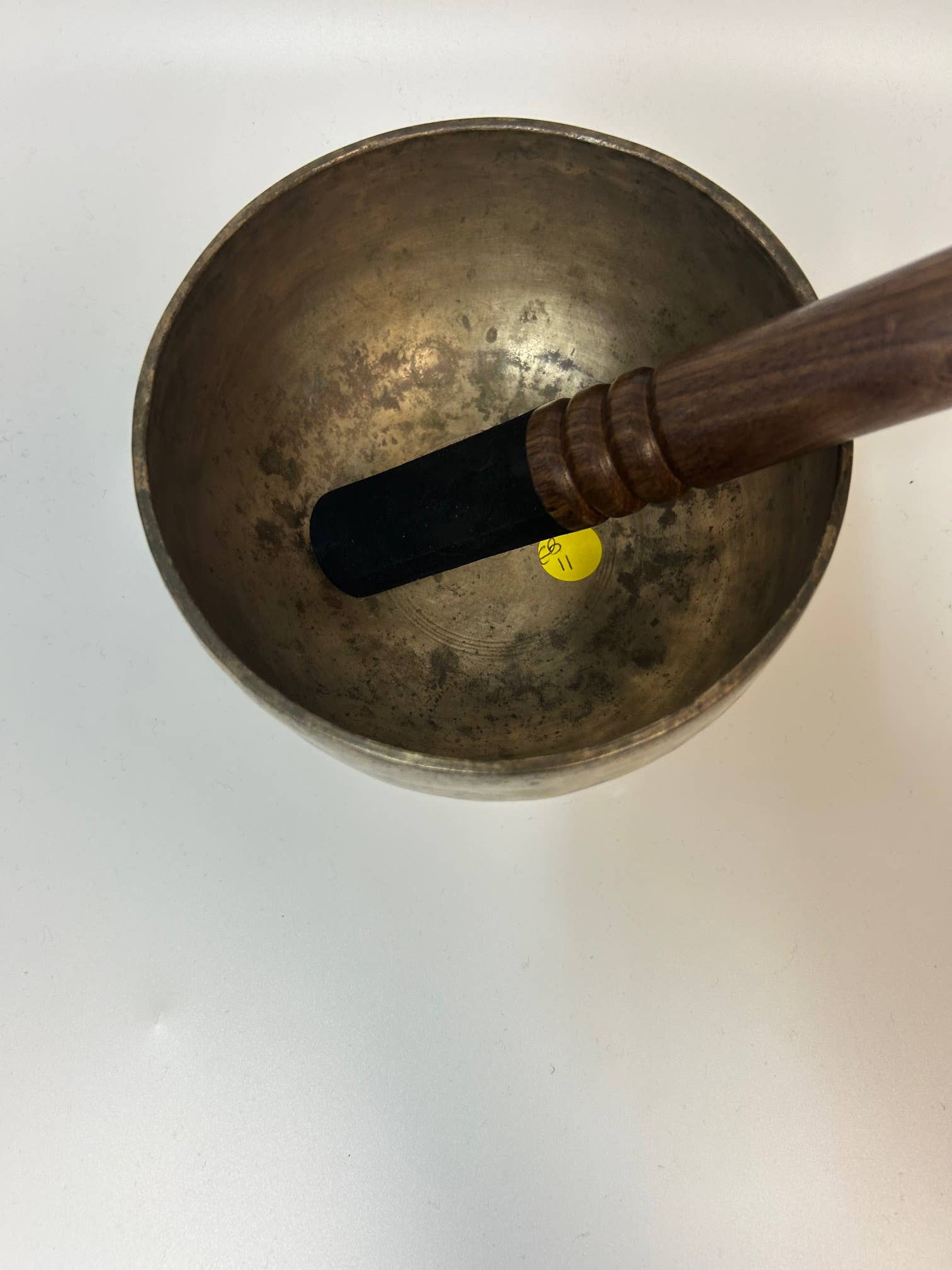 ART HIMALAYAN TRADING LTD - Wholesale Meditation Supplies - Antique Healing Himalayan Yoga Tibetan Singing bowl ID#Eb112