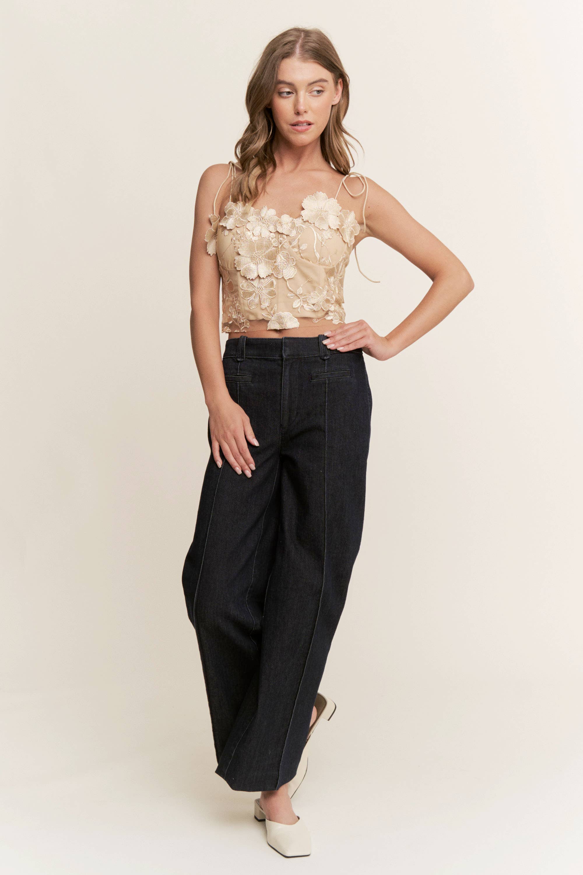 Sweet Generis - Wholesale Tanktop - Dames - Top met 3D bloemenborduursel en corset20