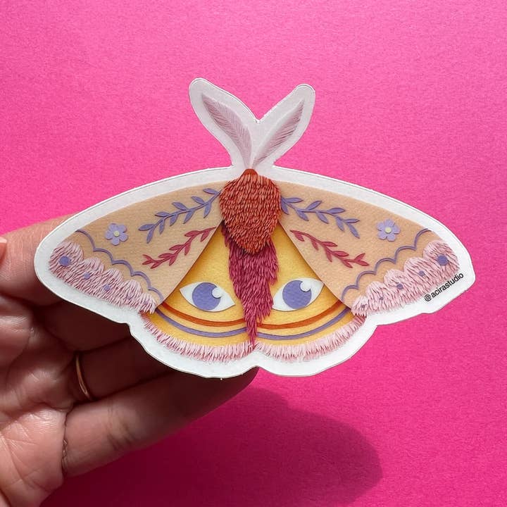 Adesivo Iris Silk Moth per la vendita all'ingrosso da parte di ACira Studio LLC
