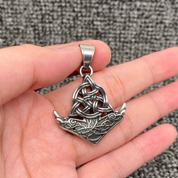 Mio Queena - Wholesale Pendant/Charm Necklace - Viking Trinity Celtic Knot S.Steel Arrow Pendant - MJ/MNP