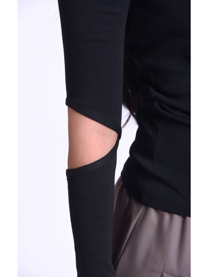 Metamorphoza - Wholesale Knit Top - Women's - Black Casual Top6