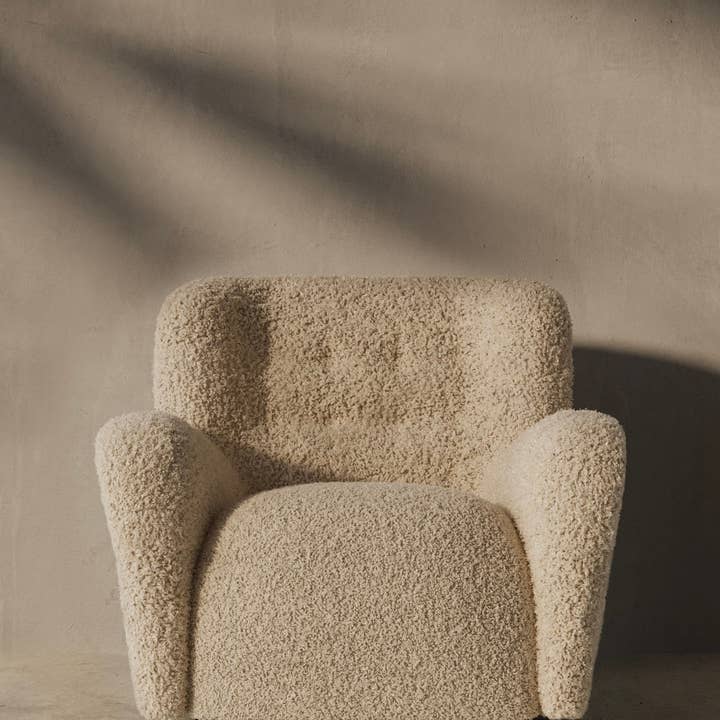 Belaré Home - Wholesale Chair - Elena Plush Teddy Accent Chair - Light Brown Cream Lounge