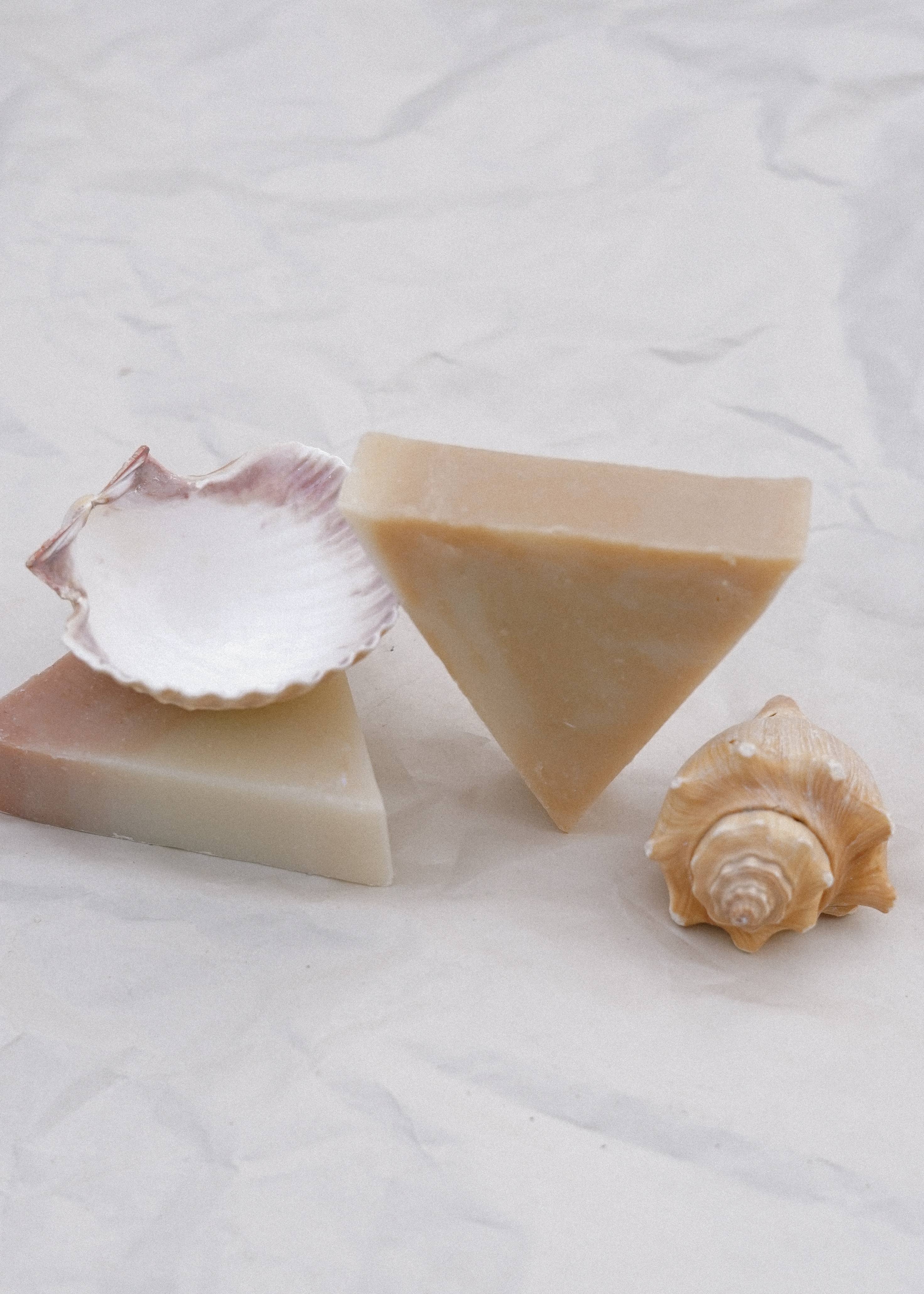 Wild Lather - Wholesale Bar Soap - Kyoto Triangle Soap 〰️ Yuzu Peel + Hinoki Cypress1