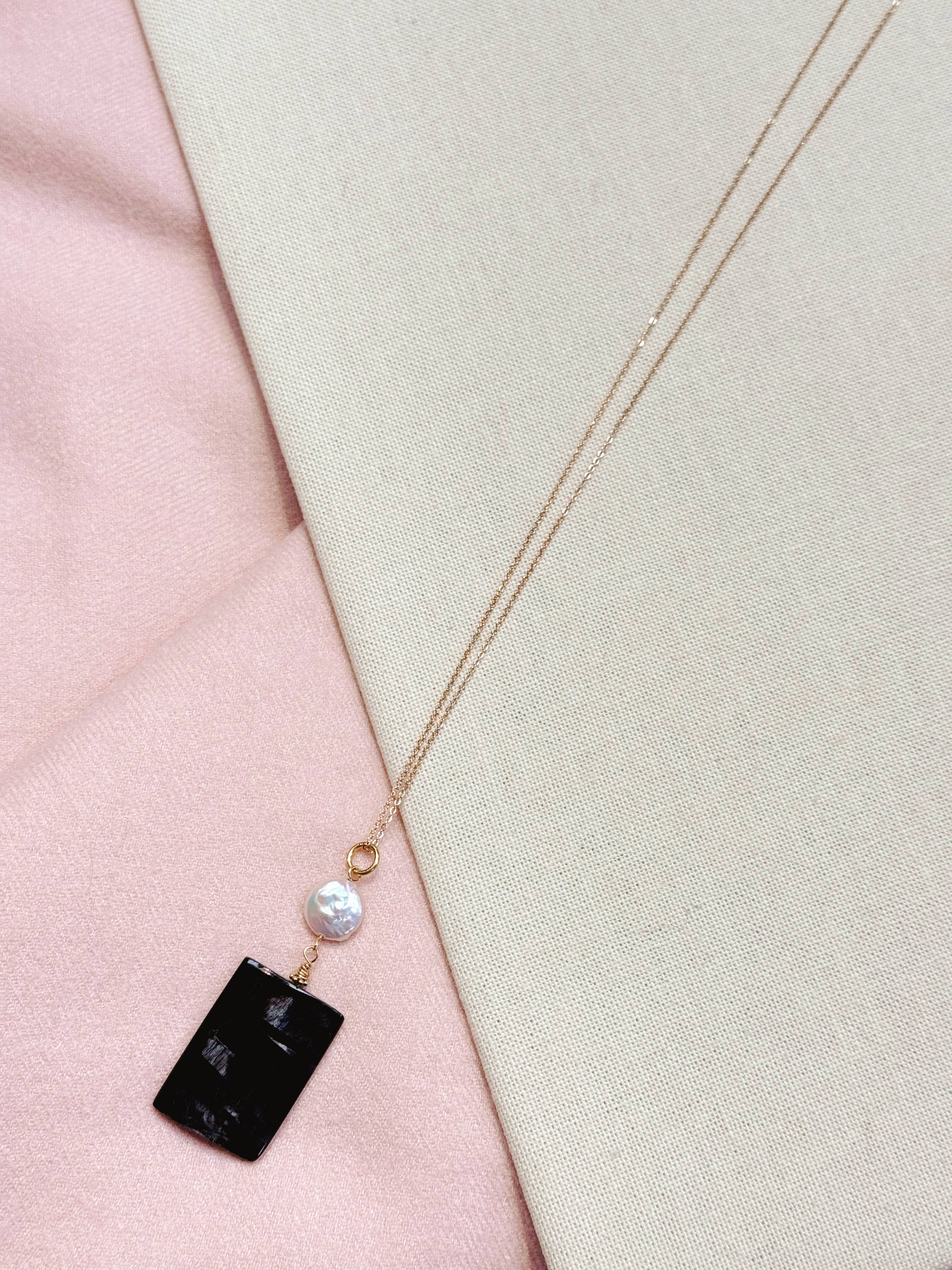 Gracie Rose Designs - Wholesale Pendant/Charm Necklace - Boho Gold Freshwater Pearl Hypersthene Pendant Necklace1