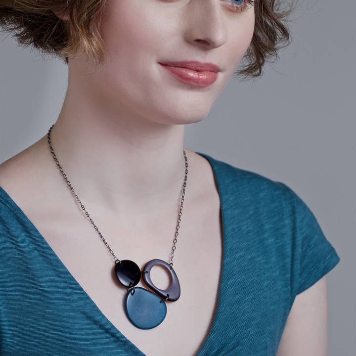 Veronica Riley Martens - Wholesale Pendant/Charm Necklace - Three-Color Cluster Tagua Necklace