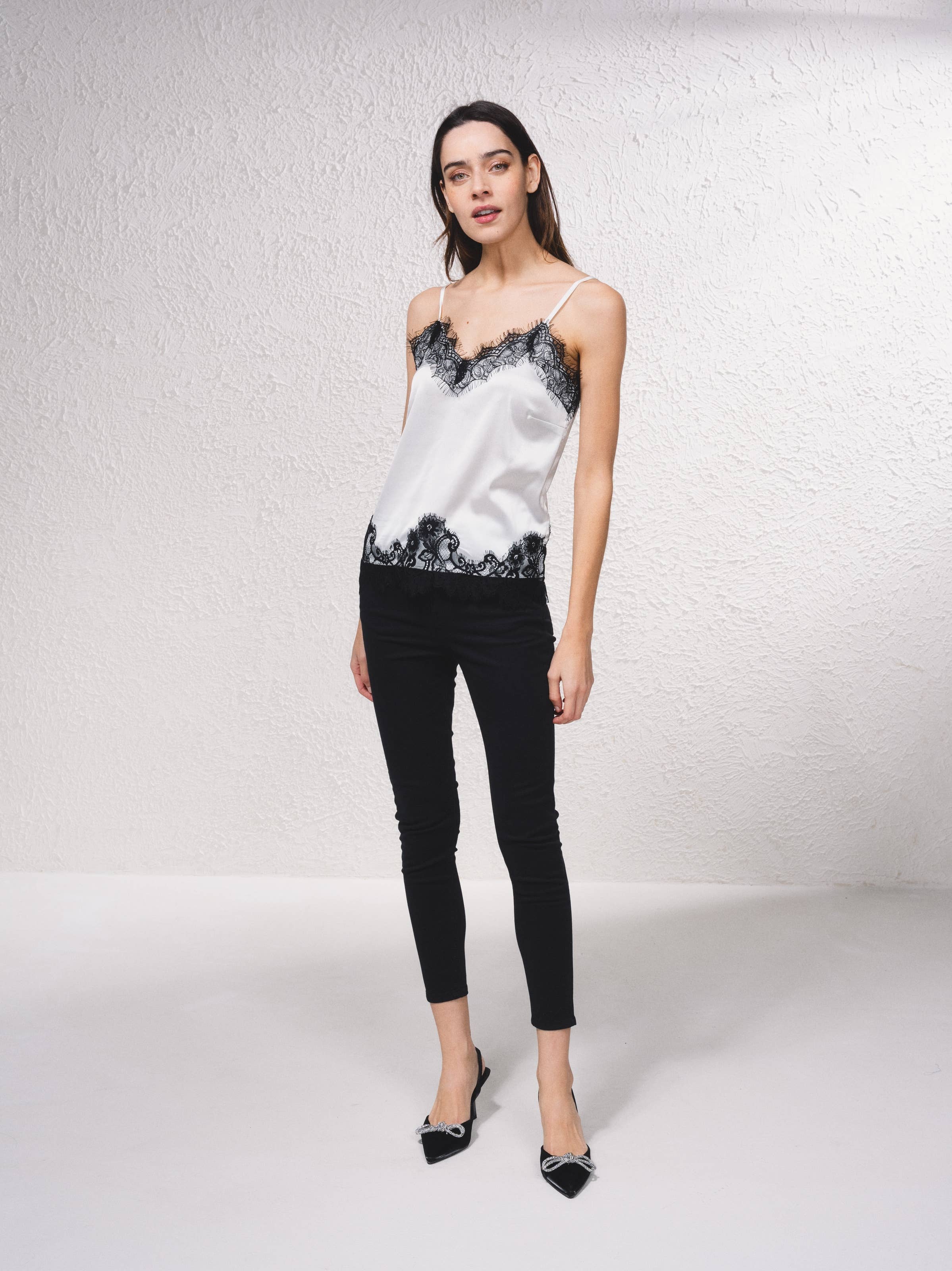 SMF - Wholesale Tank Top - Women's - 259631 - Top with lace applications4