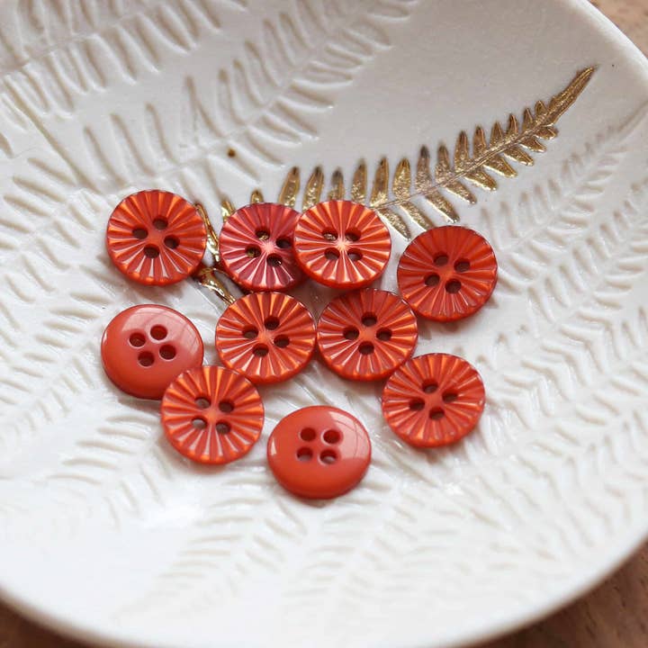 Lise Tailor - Wholesale Sewing Button/Snap - Daisy buttons