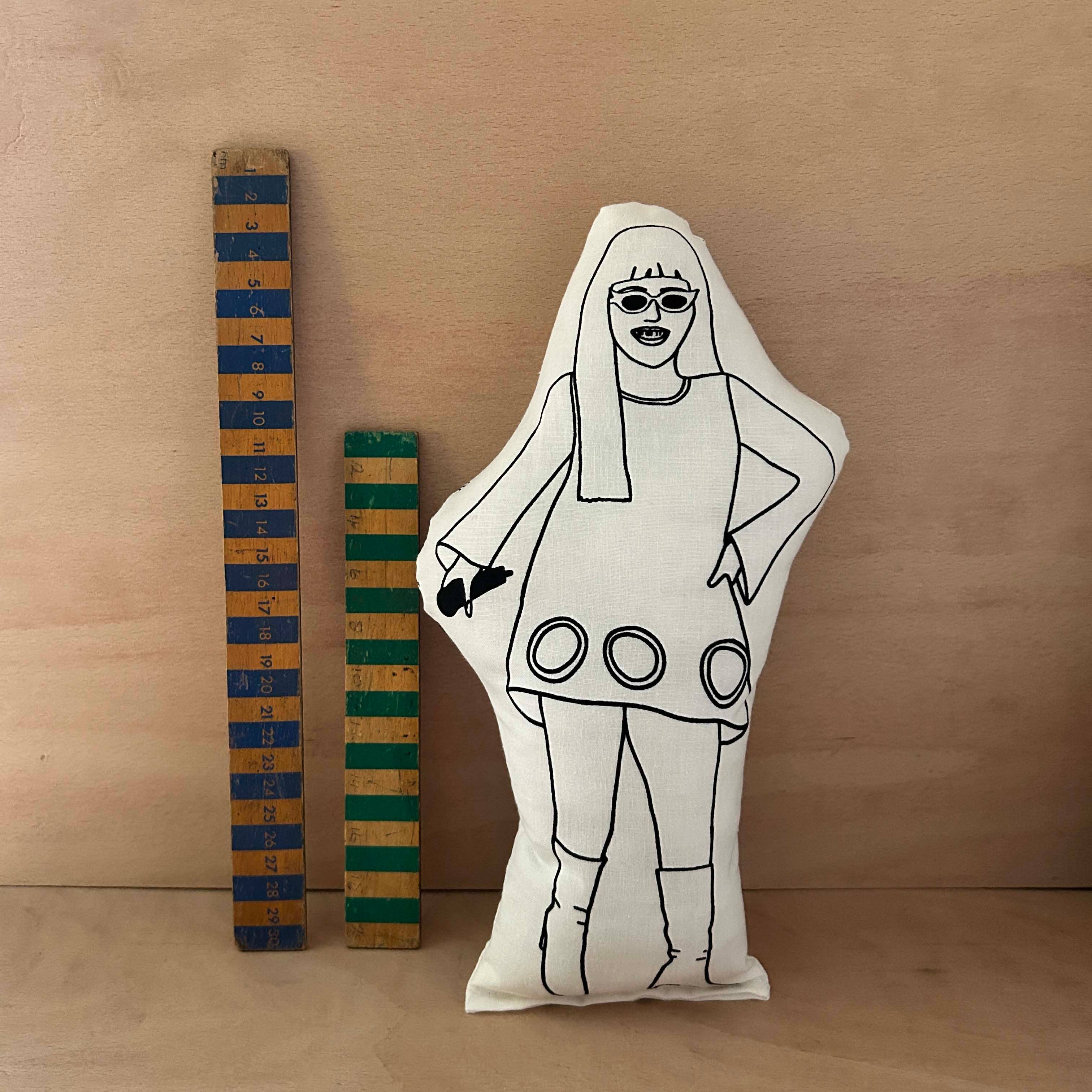 Fat Hen And Flo – wholesale Craft sewing kit – CMAT - Sew Your Own Idol Kit2