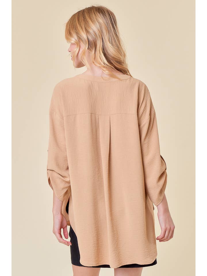 Doe and Rae - Wholesale Tunic - Women's - HALF BUTTON HI-LO BLOUSE - 43942T15