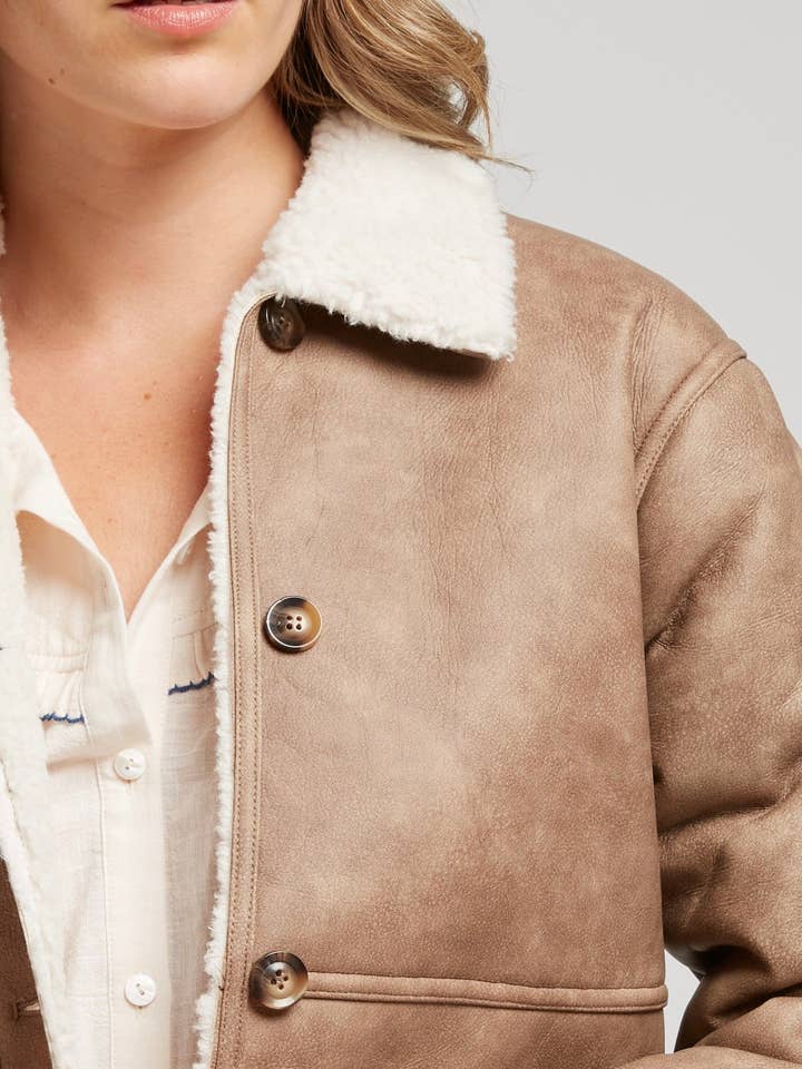 Andy & Lucy - Wholesale Jacket - Women's - DIKSON - Lined jacket with aged leather effect5