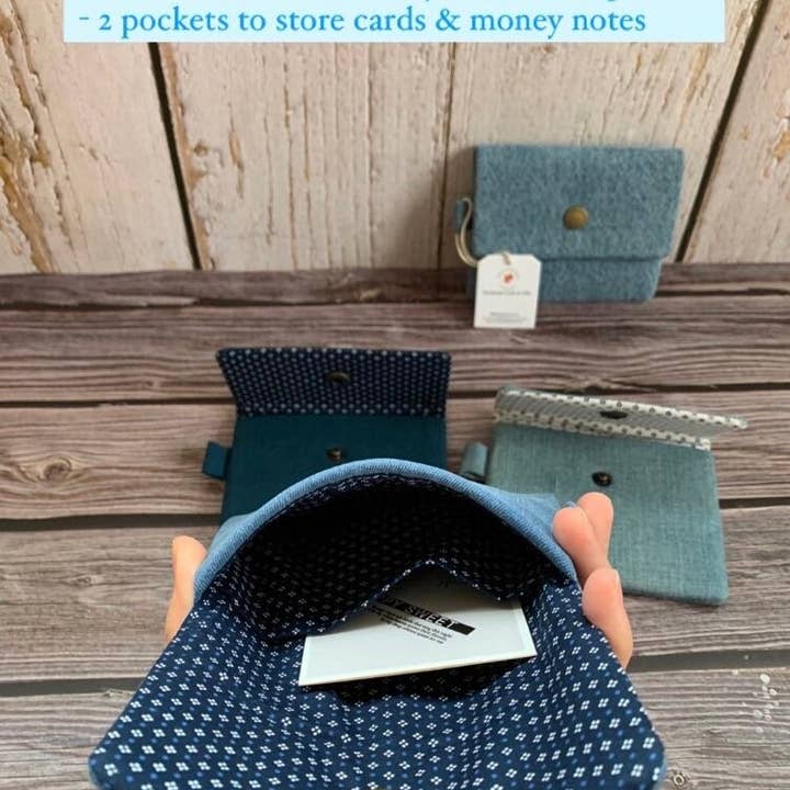 Maple Dream Store - Vendita all'ingrosso Portafogli - Donna - Portafoglio| Mini portafoglio in lino ricamato a mano - tono blu