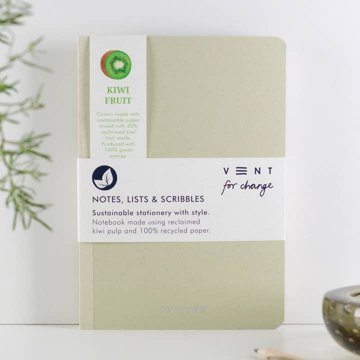 Carnet A5 en papier recyclé SUCSEED - Kiwi pour la vente par VENT for Change USA