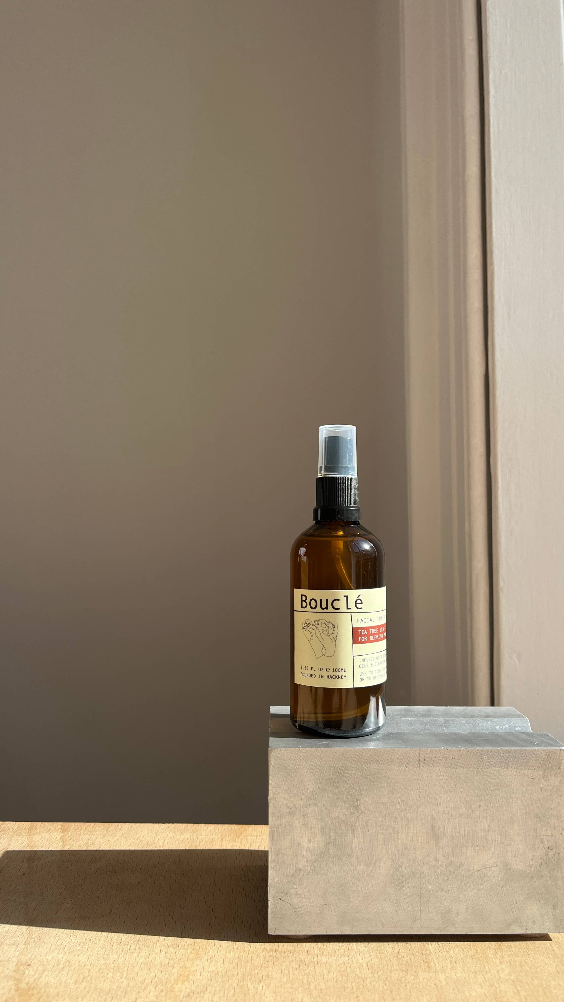 Bouclé – wholesale Facial Toner – Tea Tree & Witch Hazel Facial Toner Mist2