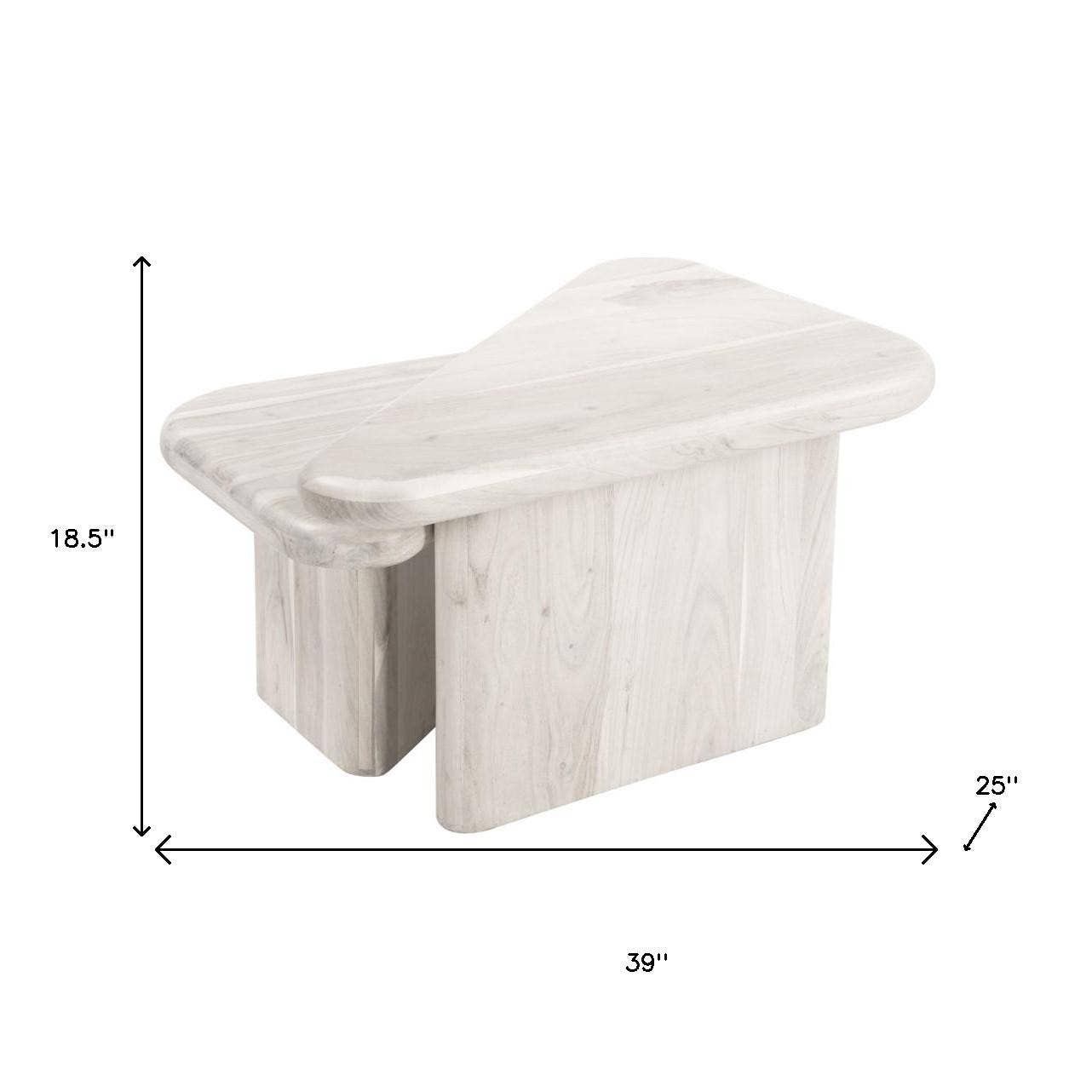 HomeRoots – Engroshandel Sofabord – Sæt med to naturlige solide træ trekantede piedestal indskudte sofaborde2