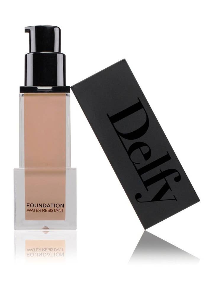 Delfy Foundation Cappuccino 10 for wholesale by DELFY FDR GROUP SOCIEDAD LIMITADA. (Delfy fdr group sl)