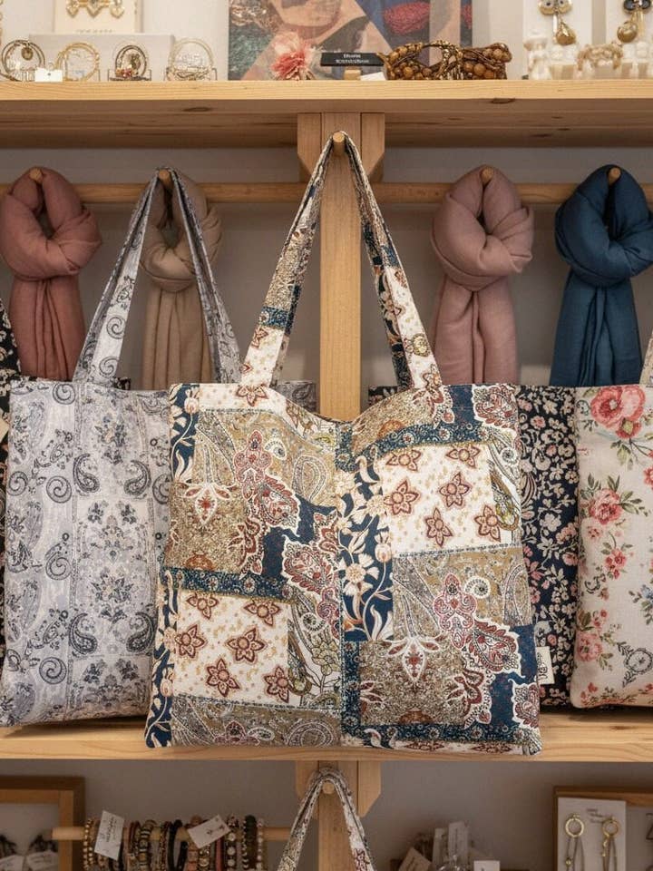 JCFB0081 Kunst-inspirierte Luxus-Tragetasche--Teal & Camel Blumen-Patchwork für den Großhandel von JC Sunny Fashion