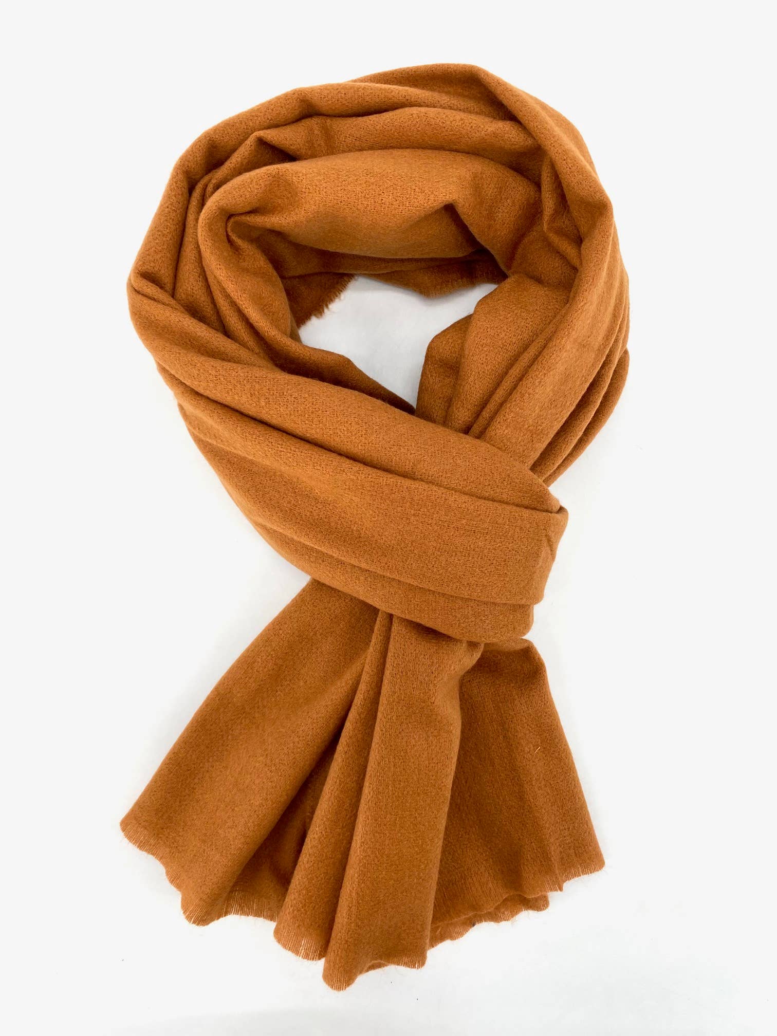 Maison Unik Accessoires - Wholesale Scarf - Unisex - Unisex cashmere-touch scarf – Softness and elegance6