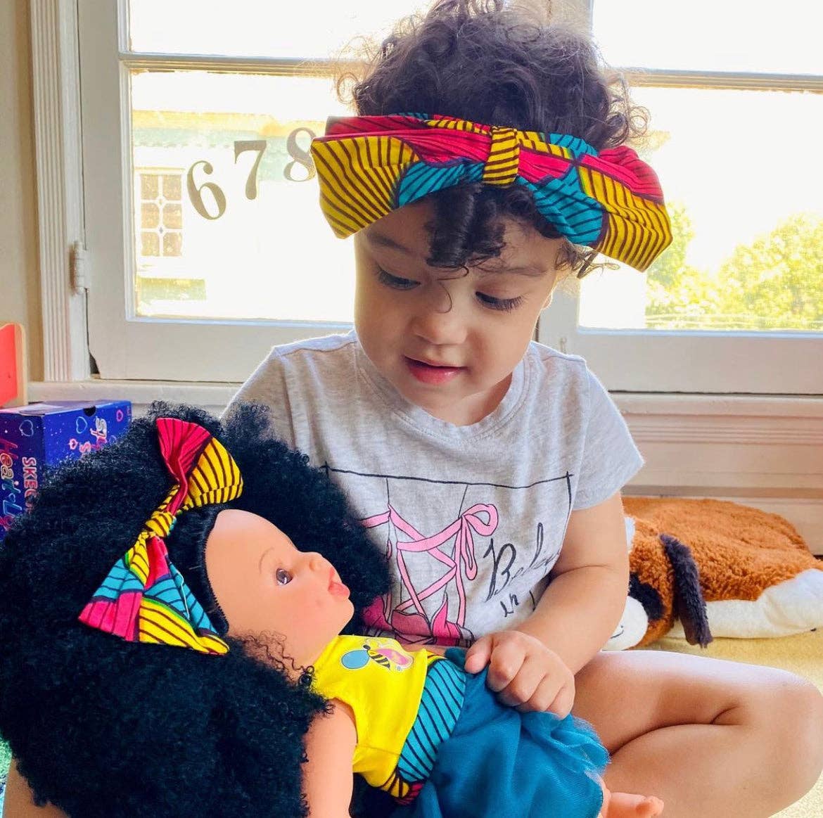 Orijin Bees – wholesale Docka - Barn – Dream Love Bee Black Baby Doll Naturligt lockigt Hår6