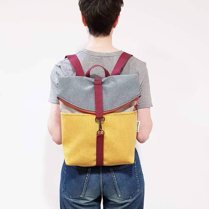 Numon – Großhandel Rucksack – Damen – IKONISCHER WALDRUCKSACK