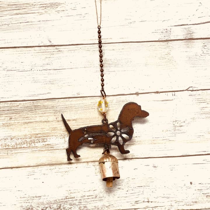 Universal Ironworks USA – wholesale Wind chime – Dachshund Wiener Dog GARDEN FRIEND Mobile Bell Chime0