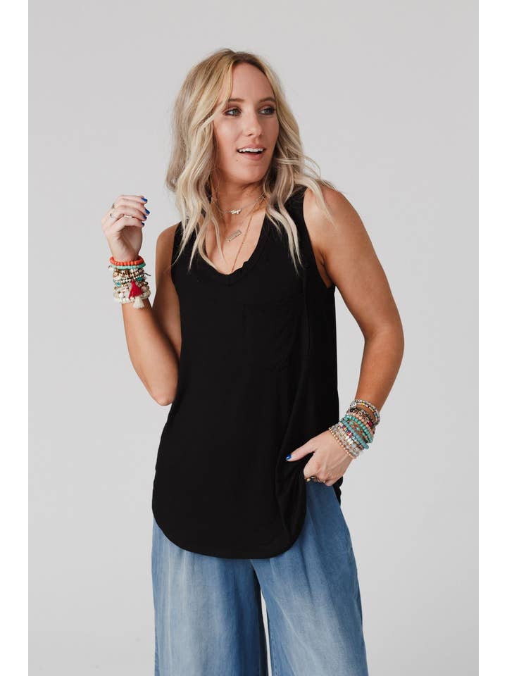 Three Bird Nest - Vente Débardeur – femme - Débardeur Shelli à encolure dégagée - Noir1