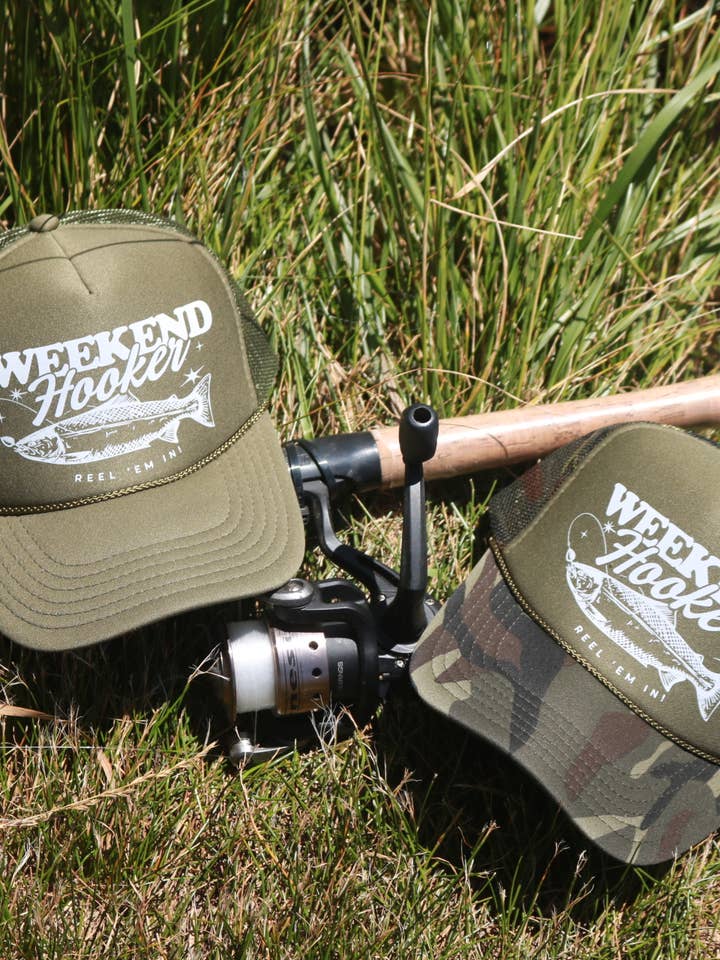 Casquette de pêche Weekend Hooker pour la vente par Electric label