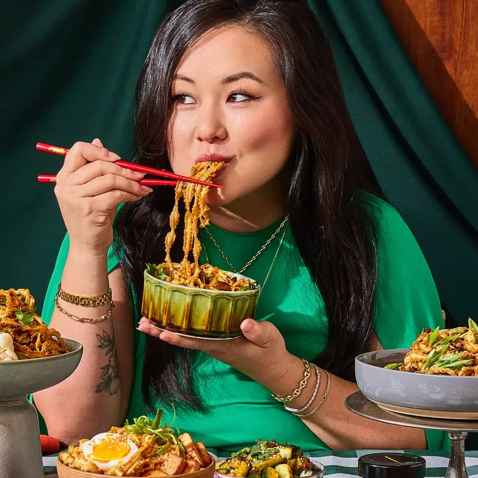 Fly By Jing - Vendita all'ingrosso Ramen - Noodles al Peperoncino Croccante (confezione da 6 in scatola pronta per l'esposizione)3