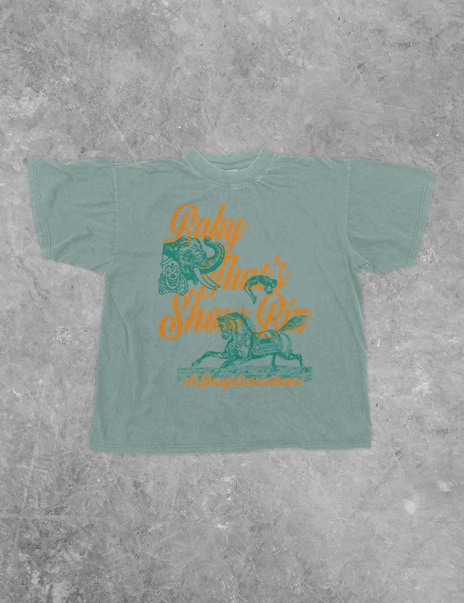 The Clandestine Underground – Engroshandel T-shirt med print - Dame – Baby, That's Show Biz, Showgirl Boxy Bomulds-T-shirt0