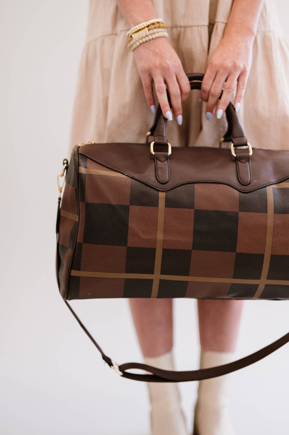 modern and chic - Wholesale Weekender Bag - Women's - Vienna Overnighter3